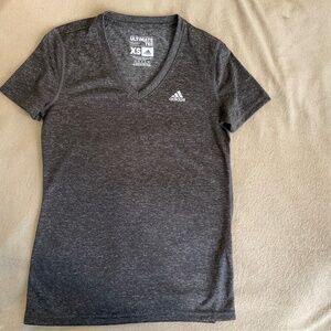 Adidas T- shirt